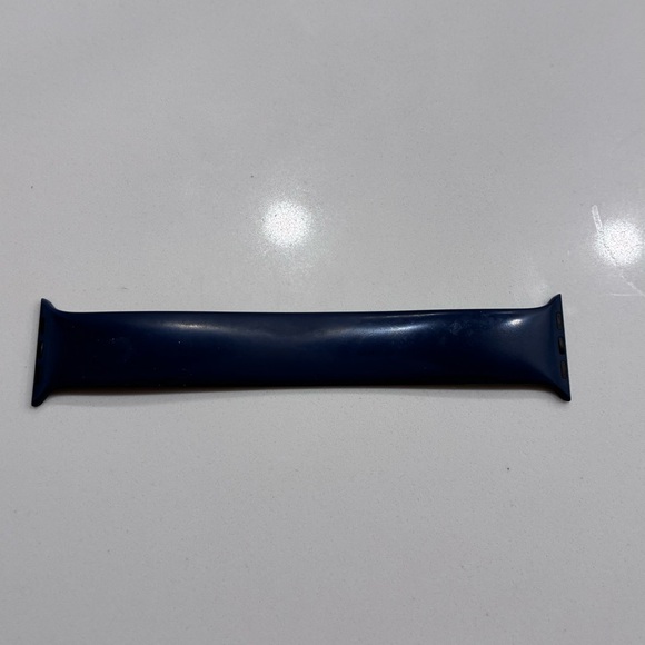 Apple Watch Band Silicone Solo Loop Navy Blue Size 7 - Picture 2 of 5